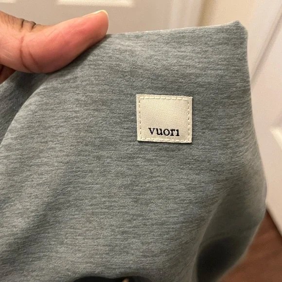💕LIKE NEW Vuori Women’s Clean Elevation Legging - Stormy Heather (?) - Sz Medium